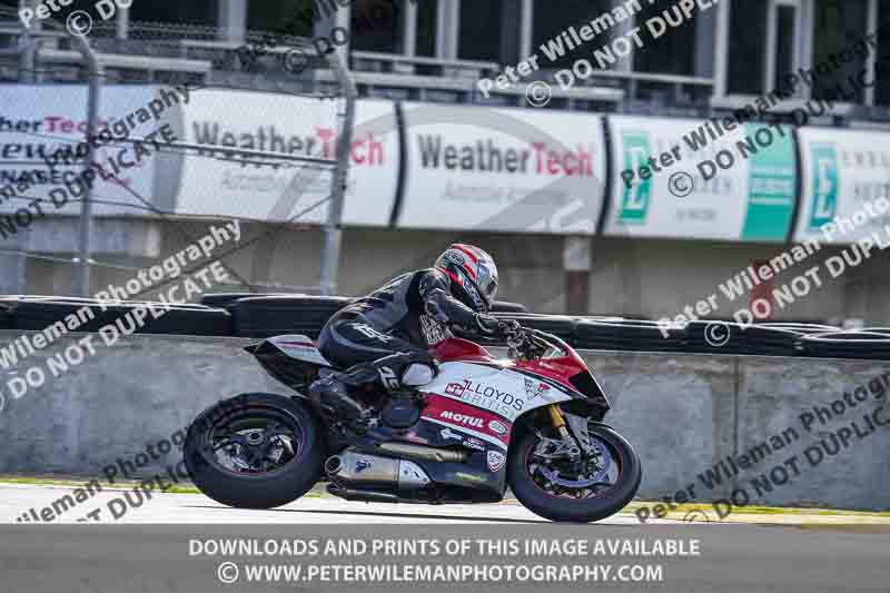 Laguna Seca;event digital images;motorbikes;no limits;peter wileman photography;trackday;trackday digital images